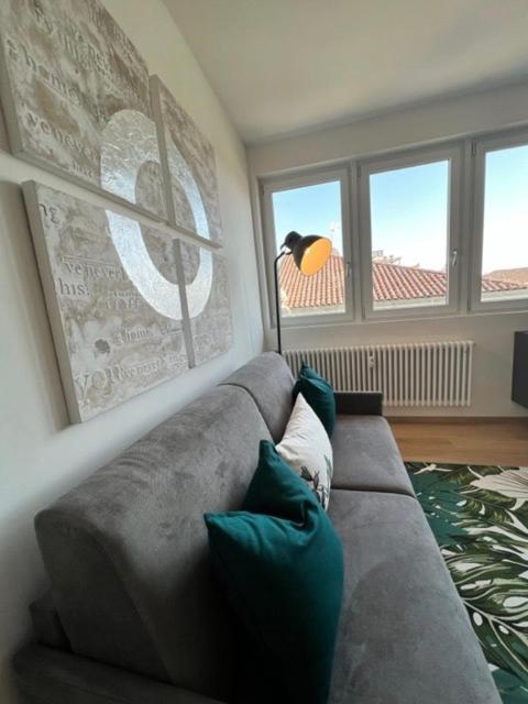 Mandi Mandi Cavour Appartement Udine Buitenkant foto